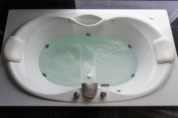 Cost of Jetted Tub Installation in Wesley Chapel